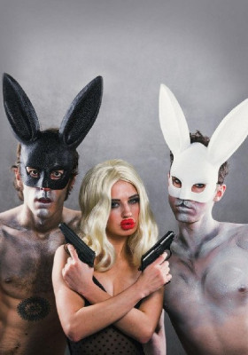 За двома зайцями 