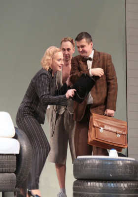 Занадто одружений таксист